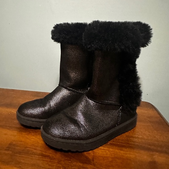 Girls black fur‎ SO boots Sophia Size 4 - Picture 1 of 5